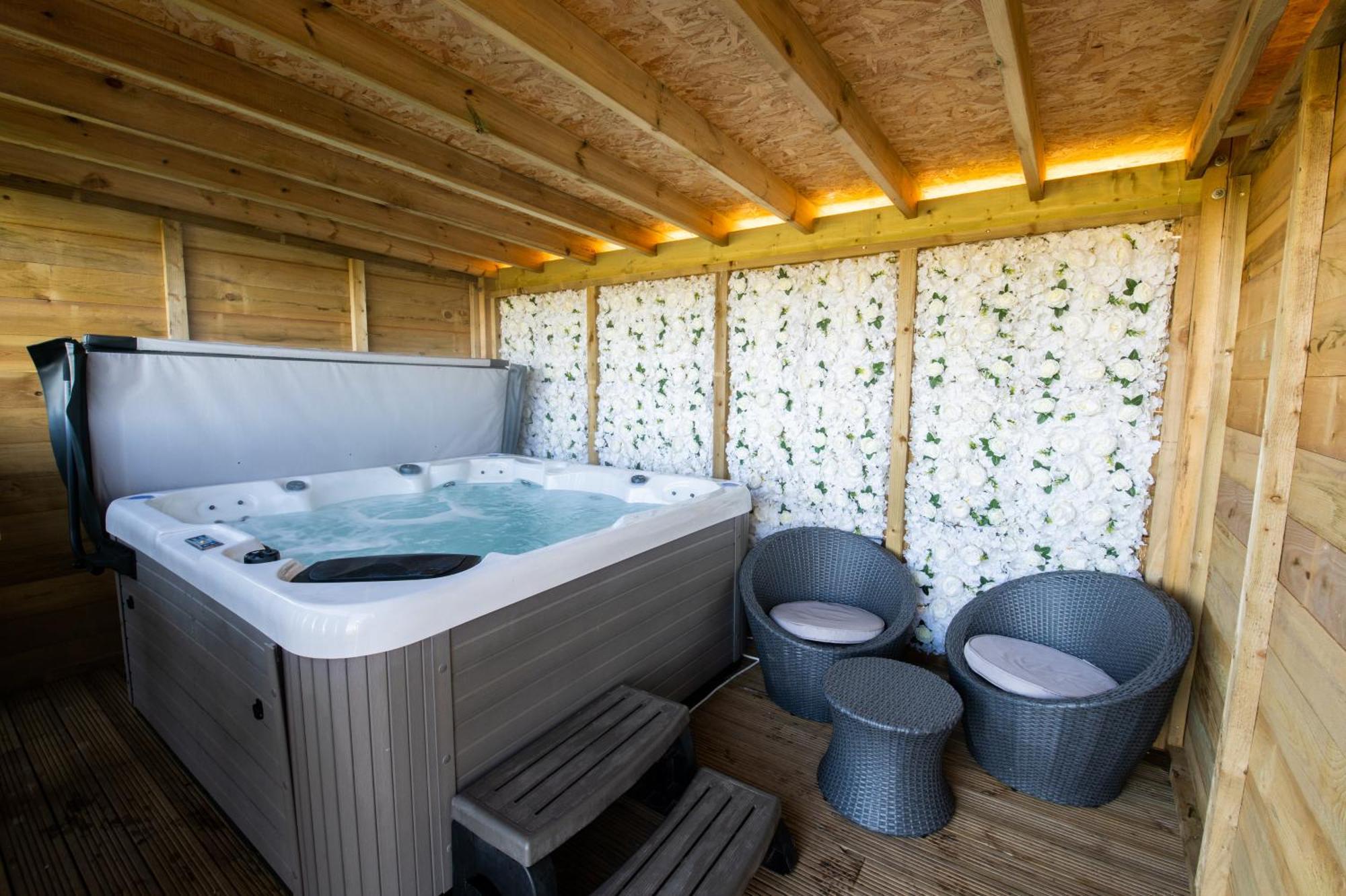Lincoln Yurts Hotel ภายนอก รูปภาพ