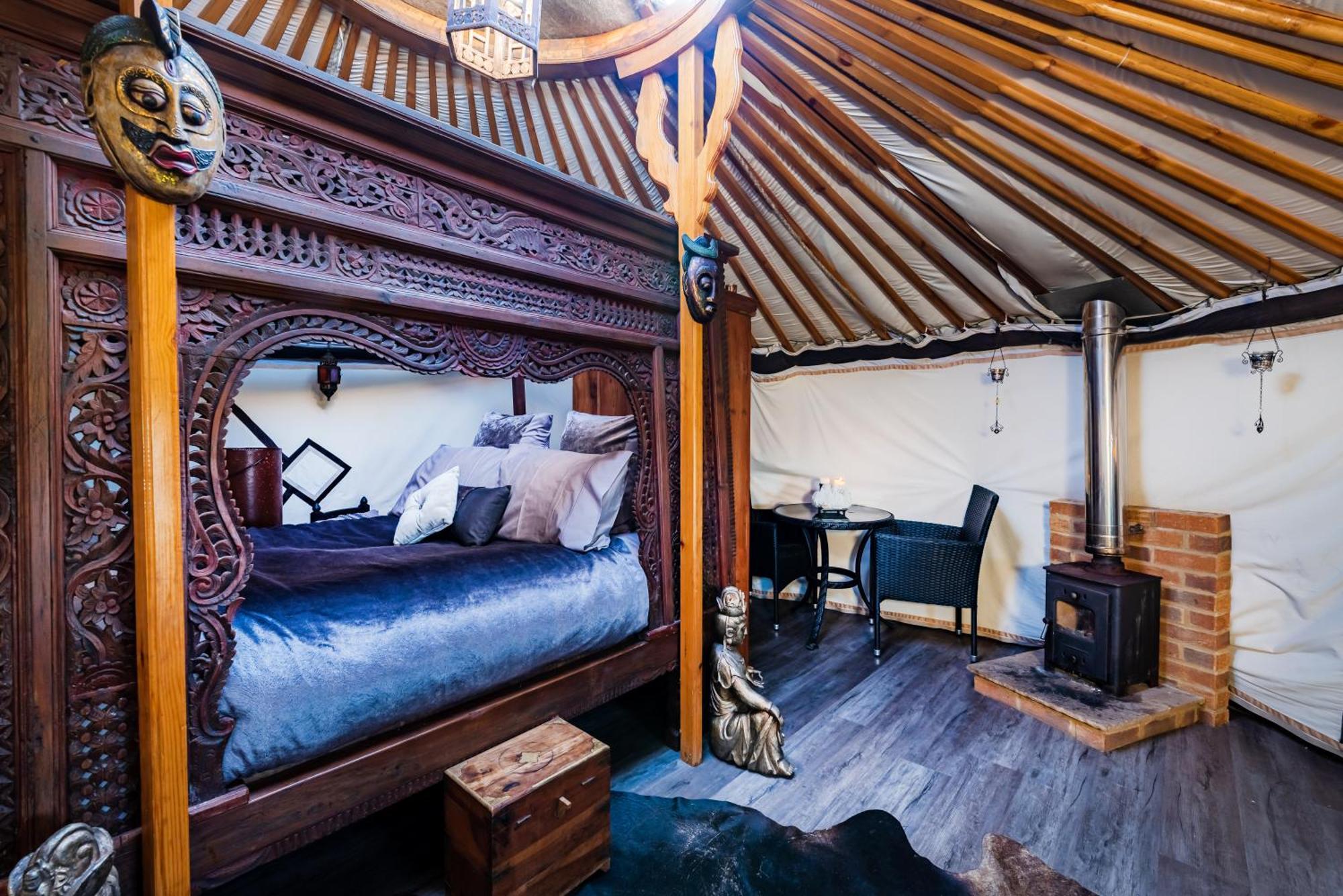 Lincoln Yurts Hotel ภายนอก รูปภาพ