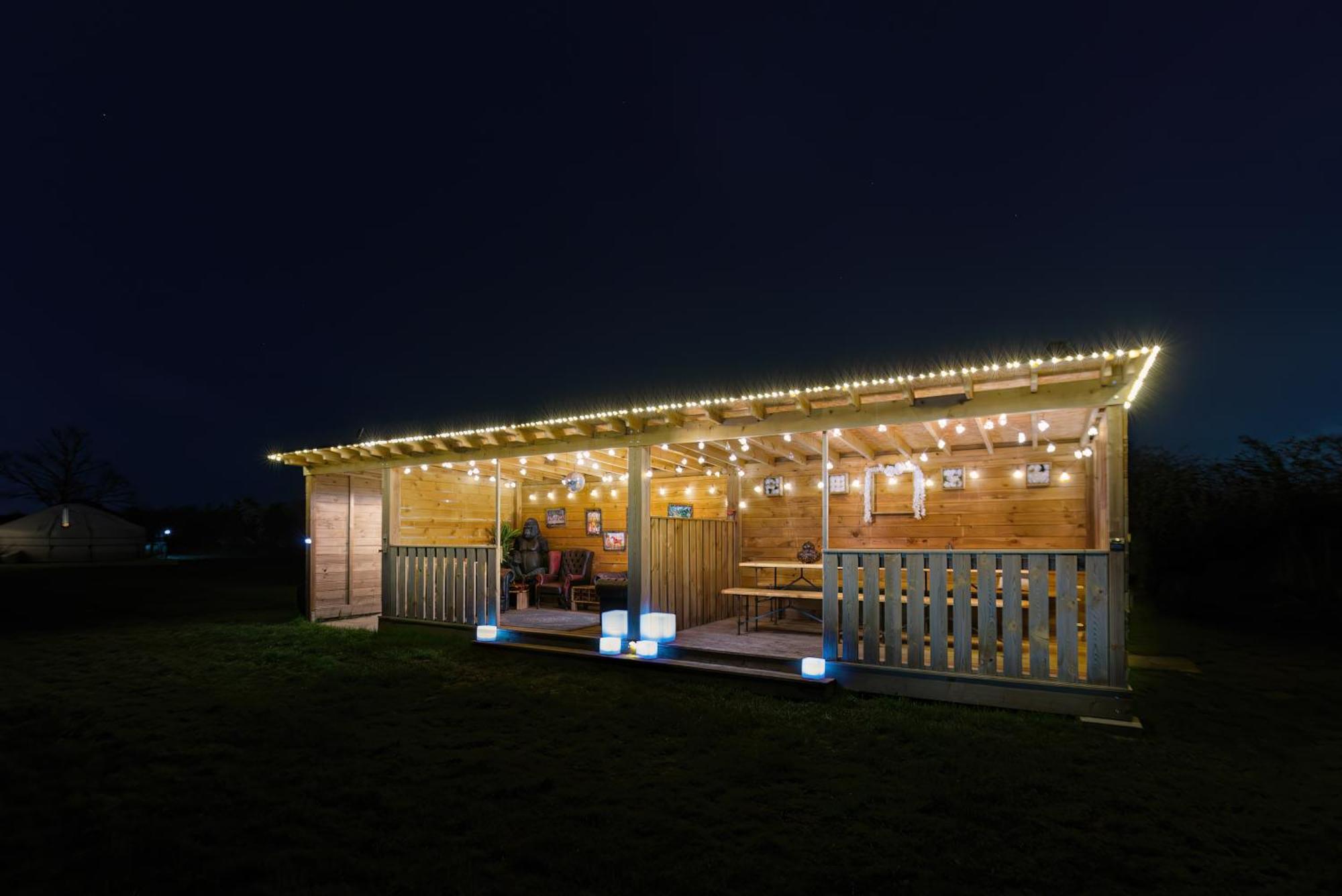 Lincoln Yurts Hotel ภายนอก รูปภาพ